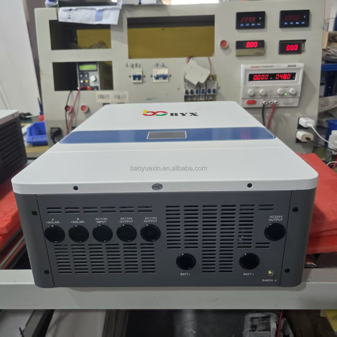 محول طاقة شمسي هجين منخفض التر - مراجعة Split Phase Inverter 10Kw 110V 220V وسعره